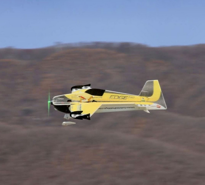 Edge 540 Mini Jaune 620mm Rc Factory  Voltige